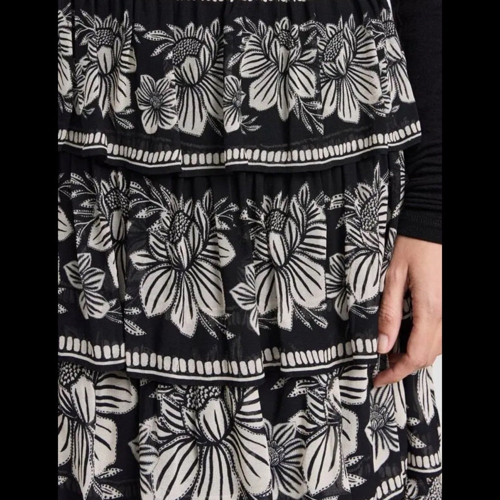 FARM Rio Black & White Floral Tiered Maxi Skirt - Picture 7 of 11